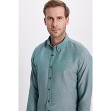 Tudors Erkek Slim Fit Dar Kesim Uzun Kollu Pamuklu Oxford Doku Kolay Ütü Yeşil Düğmeli Yaka Gömlek
