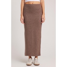 Tudors Kadın Slim Fit Dar Kesim Yırtmaçlı Kahverengi Etek