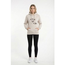 Defy's Kadın Kapüşonlu Regular Fit Şardonlu Baskılı Sweatshirt Ekru