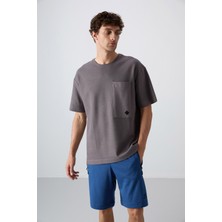 Tommy Life Koyu Gri Pamuklu Kalın Yüzeyi Dokulu Oversize Fit Basic Erkek T-Shirt - 88341