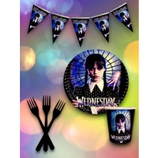 16 Kişilik Wednesday Temalı Tek Kullanımlık Servis Seti ve Flama