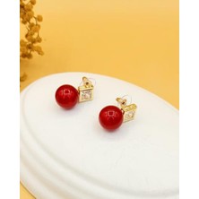 Nevoka Kırmızı Inci Gold Kare Taş Minimal Küpe