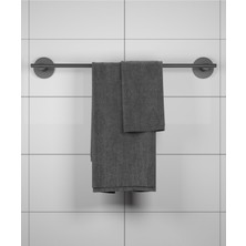 Şık ve Kullanışlı Uzun Havluluk, Modern Tasarım, Siyah Renk Ile.