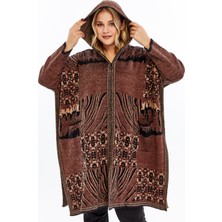 Laden Triko Kadın Büyük Beden Kalın Kapşonlu Desenli Fermuarlı Panço Kışlık Battal Anne Hırka