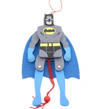 Marsilyan Ahşap Sallanan Batman Figürü