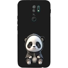 PrintiFy Xiaomi Redmi 9 ile Uyumlu Sevimli Panda (0214D) Tasarımlı Siyah Lansman Kılıf