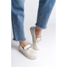 Joy Ayakkabı Lıly Bağcıksız Ortopedik Rahat Taban Çiçek Desenli Kadın Babet Ayakkabı  Ckt - Beyaz