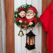 Işıklı Noel Baba ve Anne Duvar Süsü, Fenerli ve Çan Detaylı Kırmızı Dekor