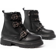 Zerenyus ZRİN-3039 Premium Siyah Toka Aksesuarlı Fermuarlı  Günlük Kadın Bot