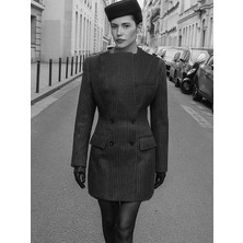 Rivus Düğme Detaylı ve Dik Omuzlu Ceket Elbise - Gri Çizgili