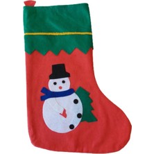 Kırmızı Yılbaşı Çorabı, Sıcak ve Neşeli Dilekler Için Şık Dekorasyon