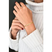 Hediye Vakti Altın Renk Su Yolu Model Çelik Bileklik – Şık ve Dayanıklı Aksesuar