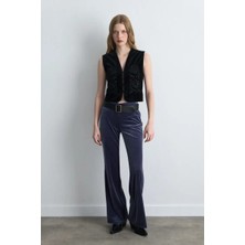 Gusto Nakışlı Kadife Yelek - Siyah