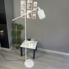 Bamyum Wingmn Beyaz Cam Lambader Makas Gövde Modern Metal Oturma Odası Zemin Lambası