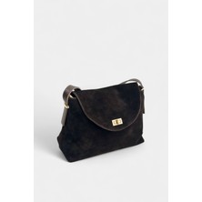 MİALES %100 Hakiki Süet Deri Kapak Detaylı Kadın El ve Omuz Çantası