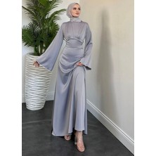 Manşeti ve Bel Taş Işlemeli Saten Abiye