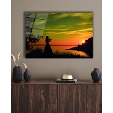 Marsilyan Günbatımı Manzara Kadın Cam Tablo