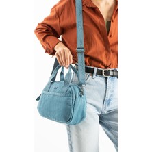 Çanta Trend Yumuşak Dokulu Ultra Hafif, Su Geçirmez Polyamid Kumaş Omuz ve Kol Çantası Mavi Model: (571-13-14H)
