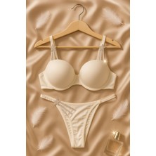 Taş Detaylı Beyaz Push Up Sütyen Takımı