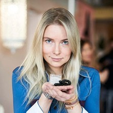 Storemax Invisibobble Orijinal Saç Lastiği True Black I 3 x Spiral Saç Lastiği, Siyah, Kızlar, Kadınlar ve Erkekler Için, Güçlü Tutuş ve Saç Koruyucu, Orijinal, Münih'in Kalbinde Tasarlanmıştır