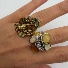 Iri Renkli Taşlı Altın Renkli Çoklu Yüzük Seti