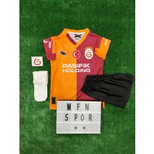 5 Yıldız 4'lü Set Galatâsarây./ Arkası Boş Iç Saha Yeni Sezon Çocuk Forma Şort Bileklik Çorap