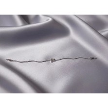 Urunia Yıldız Detaylı Zirkon Taşlı Su Yolu Bileklik Gümüş Rengi