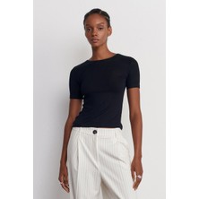 Nazen Giyim Sıfır Yaka Siyah Basıc Kadın T-Shirt 30747-2Y5
