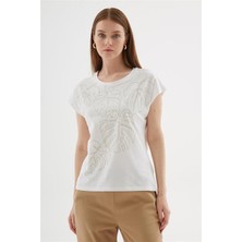 Nazen Giyim Yaprak Desenli Beyaz Kadın T-Shirt  0470-2Y5