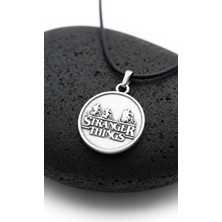 Alooya Stranger Things  Gümüş Kaplama Deri İp Kolye