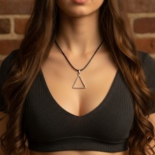 Alooya Üçgen Geometrik Gümüş Kaplama Deri İp Kolye