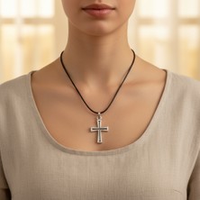 Alooya Haç Gümüş Kaplama Deri İp Kolye