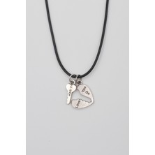 Alooya Kalp ve Anahtar 'Love' Yazılı Kolye - PU Deri İp Zincirli Unisex Gümüş Kaplama - 60 cm