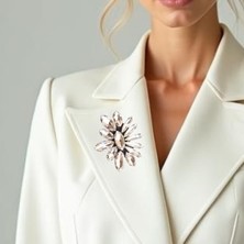 Pegu Çiçek Model Gümüş Renk Zirkon Taşlı El Yapımı ,Yaka Broş,Yaka Çiçeği,Okul,İş,Hediyelik