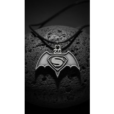 Alooya Batman Süperman Gümüş Kaplama Deri İp Kolye
