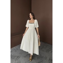 Pusula Sepeti Bej Arkası Bağlamalı Keten Elbise