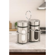 Storemax Metal Biberlik ve Tuzluk Seti Standlı Cam Gövdeli Şık Tasarım Mutfak Masası Sunumluk 2’li Takım Metal Taşıma Aparatlı