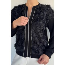 Gülseli Kadın Ön Fermuarlı Gül Figürlü Taşlı Ceket P-00019297