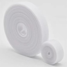 AyrStore Yapışkanlı Kablo Düzenleyici, Cırt Cırtlı Kablo Sabitleyici, 5 Metre x 1 cm (Beyaz)