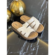 Sue Kadın Ortopedik Rahat Günlük Terlik – Kaymaz Taban, Yumuşak Anatomik Iç Taban, Nefes Alan Şerit Detaylı Konforlu Yazlık Terlik