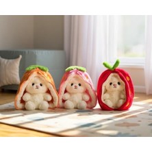 Storemax Lulu Çilek Tavşan Peluş Oyuncak | Meyve Formundan Çıkan Sürpriz Arkadaş | Yumuşacık Uyku Dostu & Özel Hediye (Kırmızı)