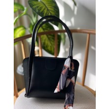 Luvia Kadın Fularlı Orta Boy El Çantası