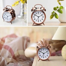 Buğz Nostaljik Metal Çalar Masa Saati Orta Boy