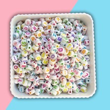 Heraldis Harf Boncuk Yassı Şekilli Beyaz Üzeri Renkli Takı Yapım Boncuğu - MCHS21-7 (25 Gram)