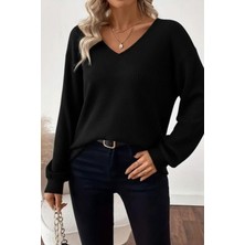 Mossta V Yaka Kurdele Detaylı Şardonlu Kaşkorse Bluz - Siyah