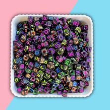 Heraldis Harf Boncuk Küp Şekilli Siyah Üzeri Neon Renkli Takı Yapım Boncuğu - MCHS21-4 (25 Gram)