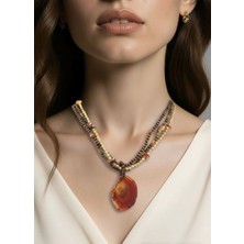 Alev Doğaltaş ,büyük Levha Akik Ahşap Detaylı Kolye