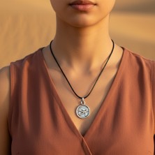 Alooya Güneş Tanrısı Ra'nın Gözü Madalyon Gümüş Kaplama Deri İp Kolye