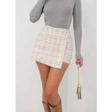 Kazax Iki Düğmeli Kaz Ayağı Desen Ch Kumaş Şort Etek Beyazturuncu H26414