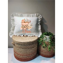 Moda Lime Isme Özel Bebek Arabası ve Çiçek Desenli Fırfırlı Bebek Yastığı - Içi Dolgulu 30X40 cm